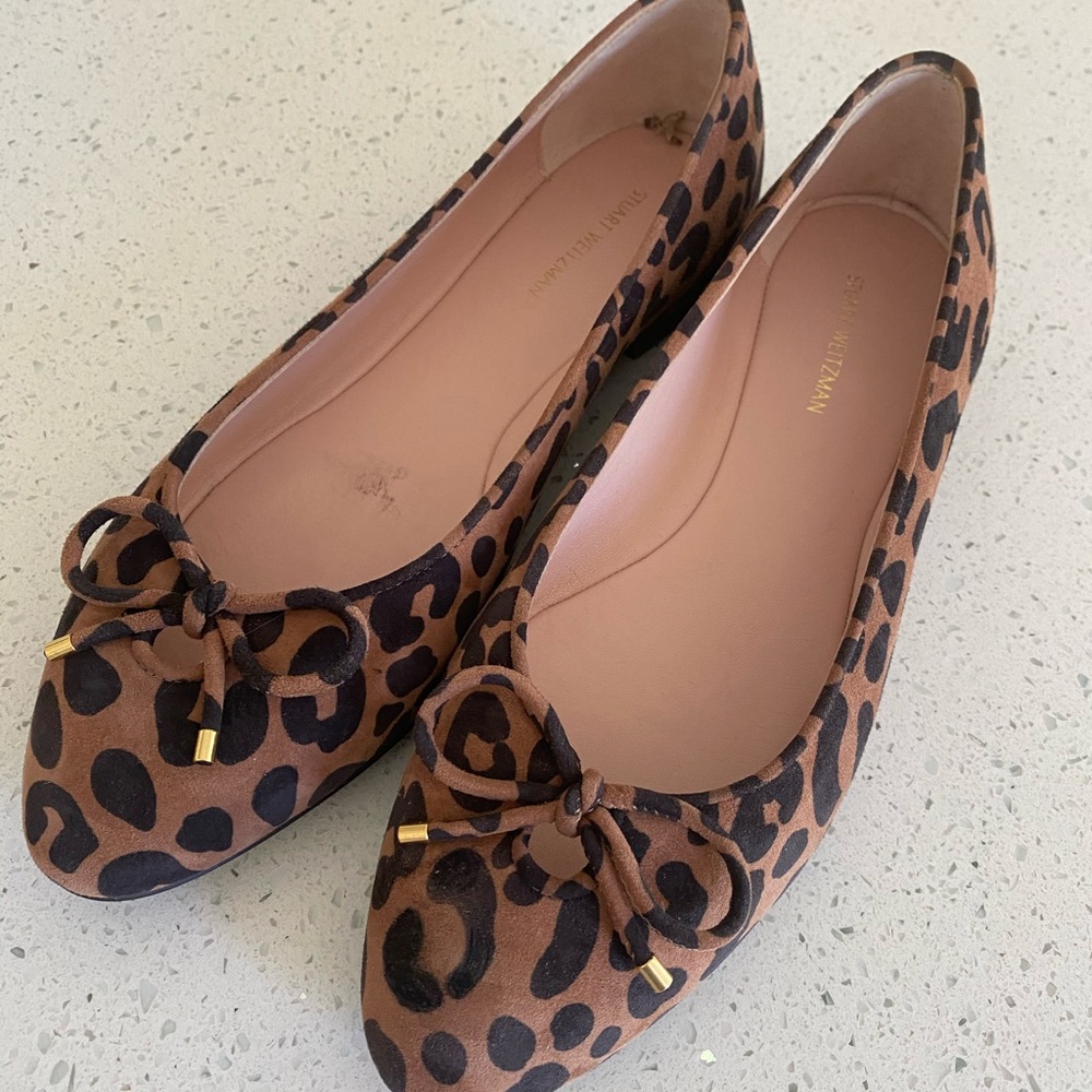 Stuart Weitzman Flats 8M